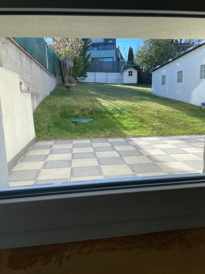 Simple Room In Luxembourg City Exterior photo